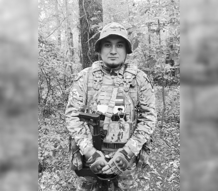 В Башкирии похоронили «доставаловца» Ильмира Мустафина В Башкирии похоронили «доставаловца» Ильмира Мустафина