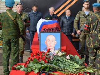 В районе Башкирии простились с двумя мужчинами, погибшими в ходе СВО