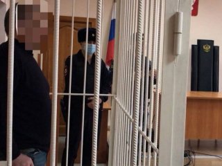12 лет тюрьмы получил уфимец, который зарезал друга и угрожал полицейским
