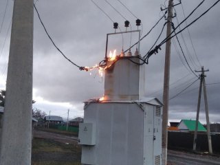 Два села в Башкирии остались без света из-за возгорания трансформаторной подстанции