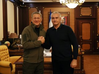 «С первых дней помогали крымчанам»: Сергей Аксенов рассказал о встрече с Радием Хабировым