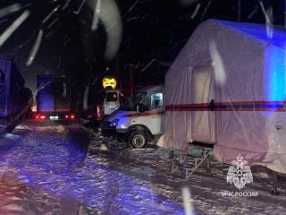 В Башкирии свернули пункт обогрева на трассе М-5 после транспортного коллапса