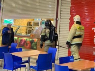 500 человек эвакуировано из ТК «Центральный» из-за пожарной тревоги