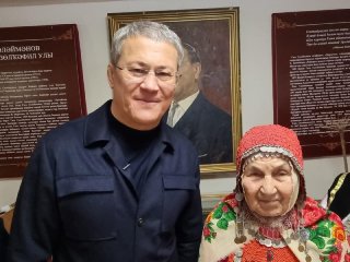 Радий Хабиров посетил отремонтированный дом культуры и музей имени Гаты Сулейманова