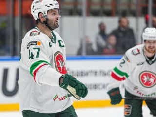 Агент Радулова ответил на вопрос о возможном завершении карьеры хоккеиста после окончания сезона