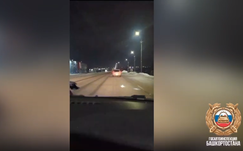 В Башкирии 13-летний подросток за рулем устроил погоню с полицейскими В Башкирии 13-летний подросток за рулем устроил погоню с полицейскими