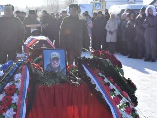 В Башкирии простились с погибшим в СВО 39-летним сержантом Алексеем Мартыновым
