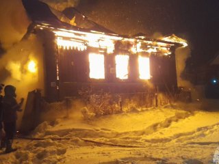 В Башкирии тело 84-летнего пенсионера обнаружили в сгоревшей кровати