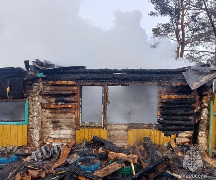 В Башкирии в пожаре погибла семейная пара В Башкирии в пожаре погибла семейная пара