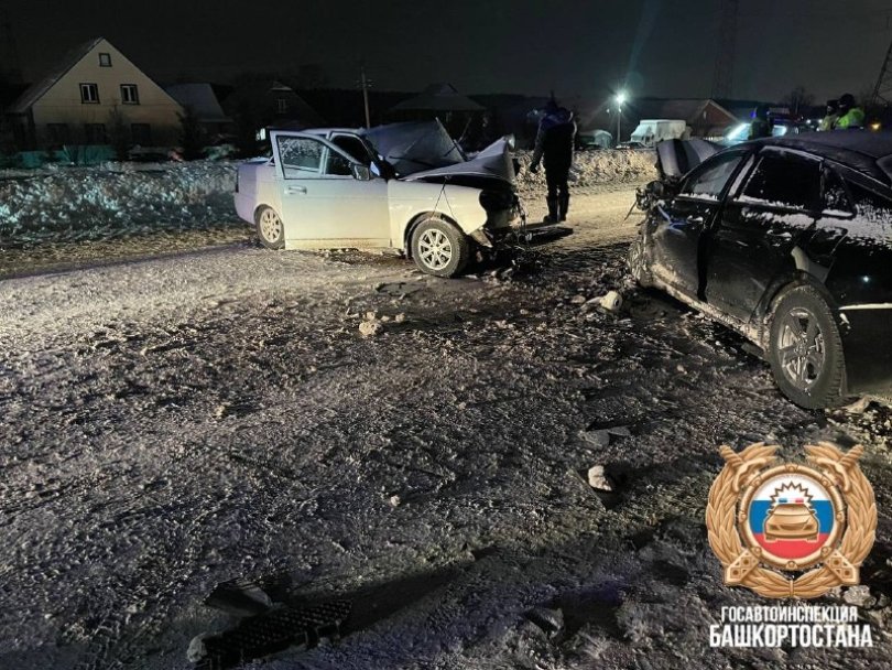 В Башкирии в столкновении автомобилей погиб 26-летний водитель В Башкирии в столкновении автомобилей погиб 26-летний водитель