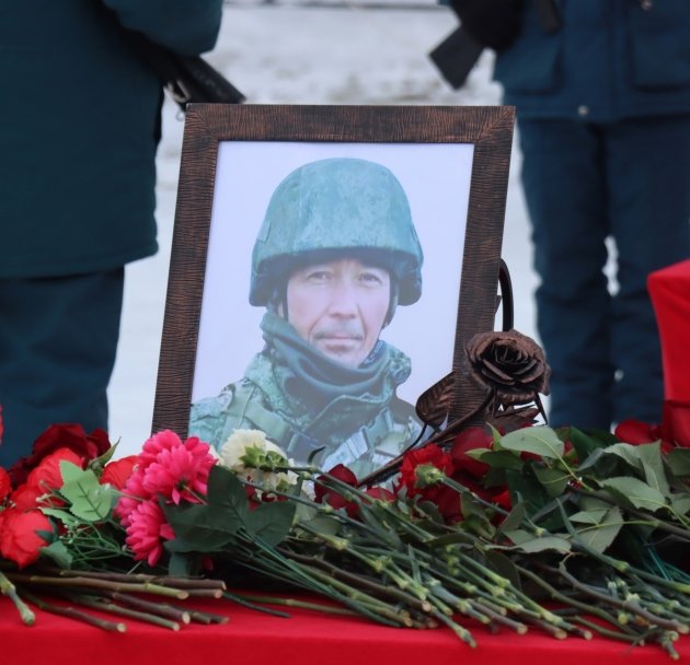 В ходе СВО погиб отец девятерых детей Фларит Акчурин из Башкирии В ходе СВО погиб отец девятерых детей Фларит Акчурин из Башкирии