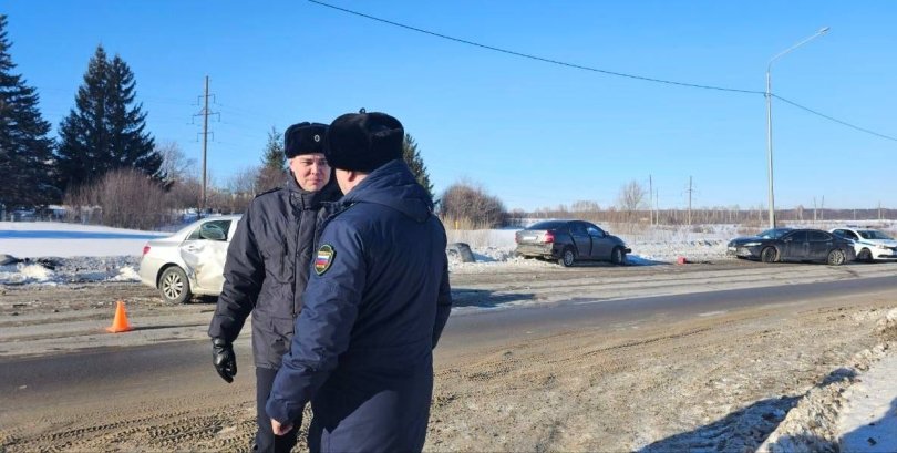 На место смертельной аварии выехал прокурор района Уфы На место смертельной аварии выехал прокурор района Уфы