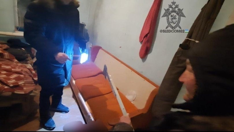 В Башкирии 56-летний мужчина убил топором своего знакомого В Башкирии 56-летний мужчина убил топором своего знакомого