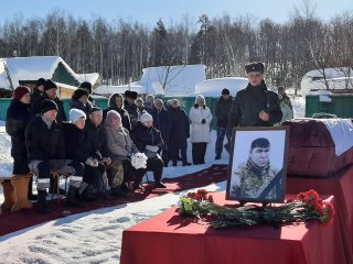 В Башкирии проводили в последний путь участника СВО Руслана Яманаева