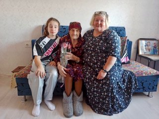Жительница Уфы в День защитника Отечества отметила 102-й день рождения