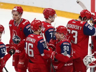 Хоккеисты «Локомотива» добыли третью победу в серии с ЦСКА