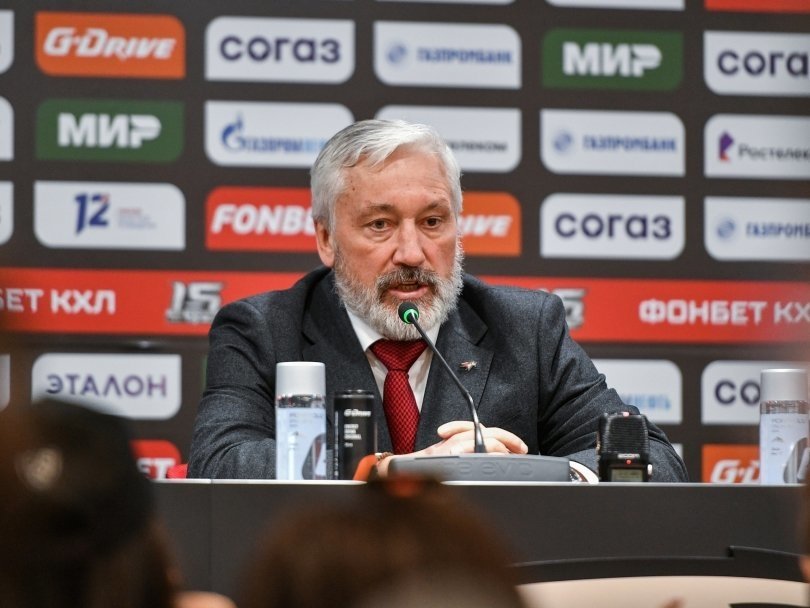 Кравец: «Если ты сильный игрок «Авангарда», то сам должен понять, что тебя сегодня опустили ниже канализации» Кравец: «Если ты сильный игрок «Авангарда», то сам должен понять, что тебя сегодня опустили ниже канализации»