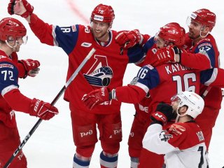 «Локомотив» обыграл «Авангард» и вышел в полуфинал Кубка Гагарина