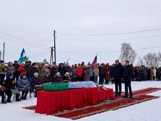 «Остался верен своему долгу до самого конца»: в Башкирии простились с погибшим в СВО рядовым Ришатом Асадуллиным