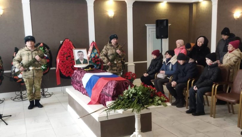 «Представлен к ордену мужества посмертно»: в Уфе простились с погибшим в СВО рядовым Матвеем Маломожновым «Представлен к ордену мужества посмертно»: в Уфе простились с погибшим в СВО рядовым Матвеем Маломожновым