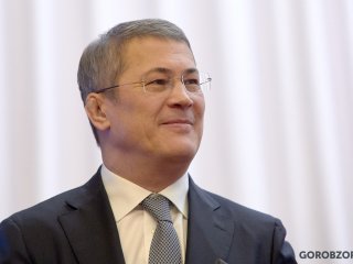 Рамзан Кадыров поздравил Радия Хабирова с 60-летием