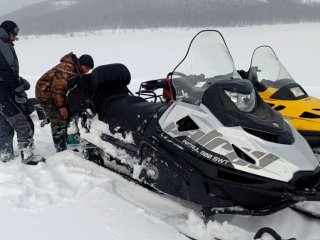 В Башкирии двое туристов из Магнитогорска на снегоходах угодили в полынью