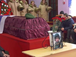 В Башкирии простились с погибшим в СВО 34-летним Денисом Бардыбаевым