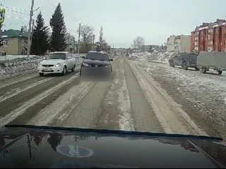 В Башкирии сотрудники ГИБДД задержали водителя, проехавшего на красный сигнал светофора