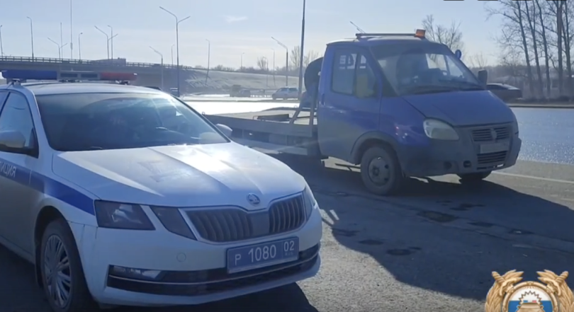 В Уфе поймали водителя с миллионным долгом В Уфе поймали водителя с миллионным долгом