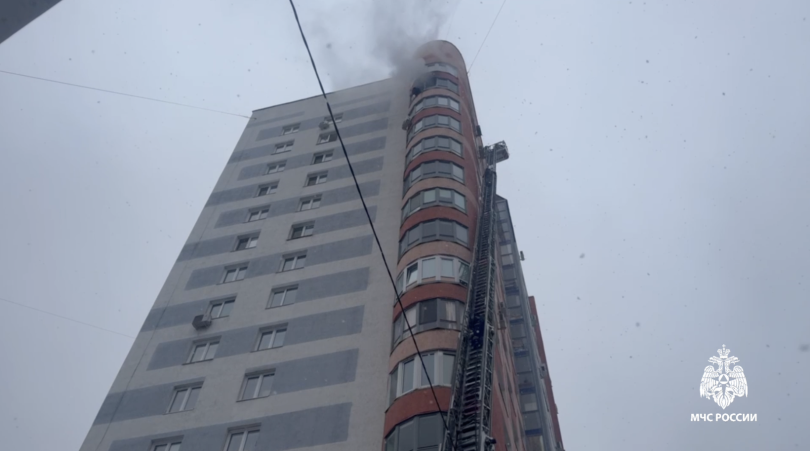 В Уфе загорелась квартира на 14 этаже В Уфе загорелась квартира на 14 этаже