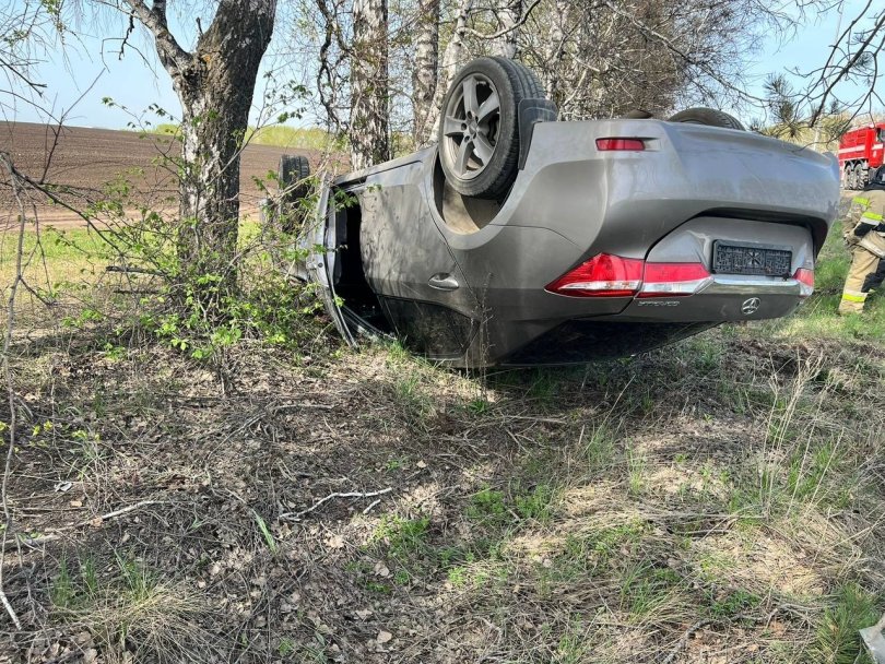 В Башкирии во время обгона столкнулись два автомобиля В Башкирии во время обгона столкнулись два автомобиля