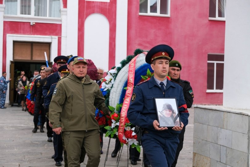 «Всегда был там, где трудно»: в Башкирии простились с рядовым Евгением Гладковым «Всегда был там, где трудно»: в Башкирии простились с рядовым Евгением Гладковым