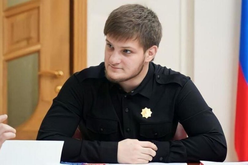 18-летний сын Кадырова стал президентом «Ахмата» 18-летний сын Кадырова стал президентом «Ахмата»