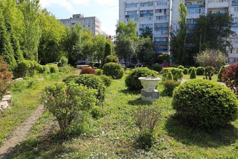 Ратмир Мавлиев рассказал о благоустройстве двора на улице Шота Руставели в Уфе Ратмир Мавлиев рассказал о благоустройстве двора на улице Шота Руставели в Уфе