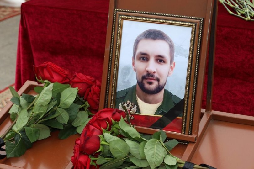 В Башкирии простились с погибшими в СВО рядовыми Ильгизом Сакаевым и Ильдаром Хафизовым В Башкирии простились с погибшими в СВО рядовыми Ильгизом Сакаевым и Ильдаром Хафизовым