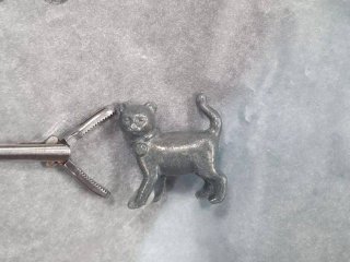 В Уфе трехлетняя девочка проглотила «кошку»