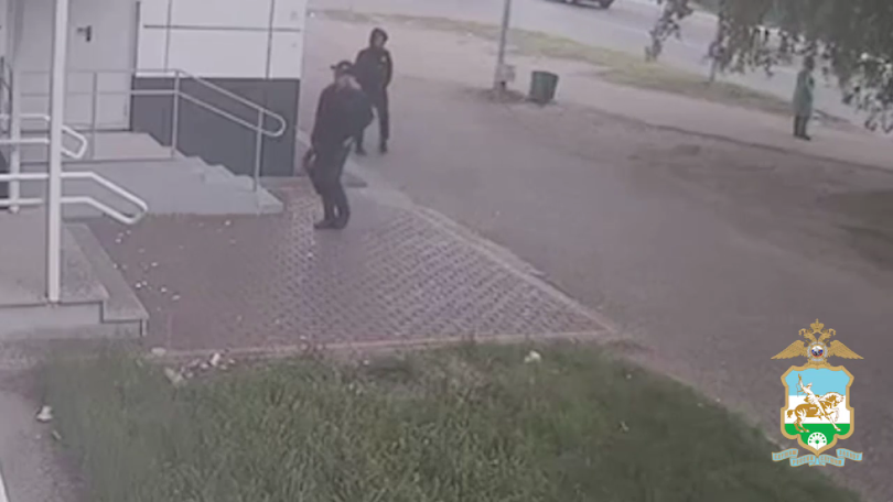 В Башкирии сотрудники полиции задержали двух подозреваемых в угоне автомобиля и краже В Башкирии сотрудники полиции задержали двух подозреваемых в угоне автомобиля и краже