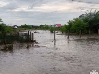 Два дома и 76 участков затопило в Башкирии из-за сильного ливня
