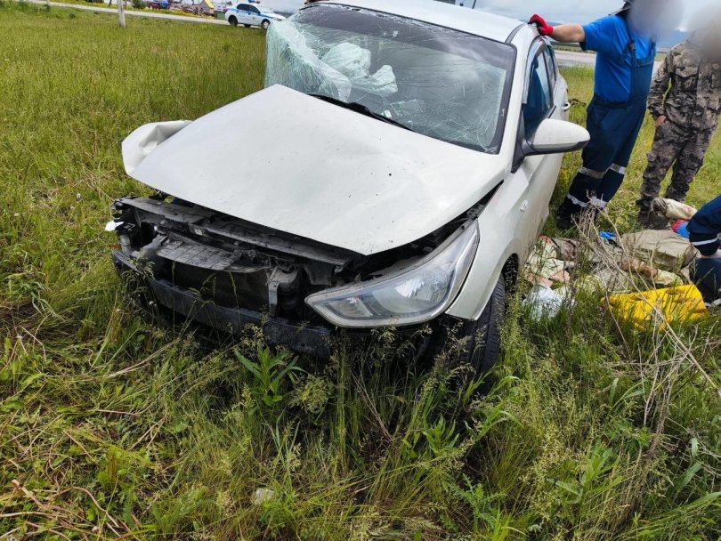 На дороге в Башкирии столкнулись два автомобиля, водители пострадали На дороге в Башкирии столкнулись два автомобиля, водители пострадали