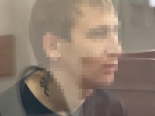 В Уфе заключили под стражу 30-летнего мужчину, проволокшего полицейского по дороге на служебном автомобиле