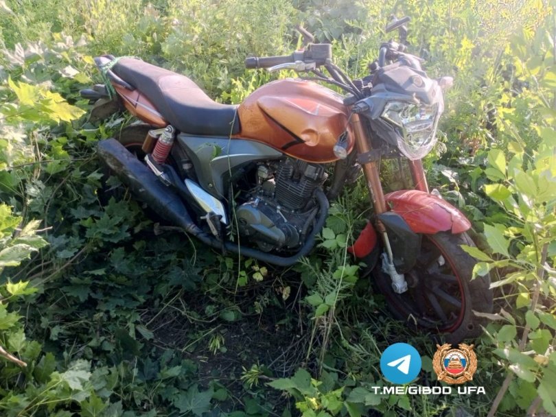 Два мотоциклиста попали в больницу после ДТП в Уфе Два мотоциклиста попали в больницу после ДТП в Уфе