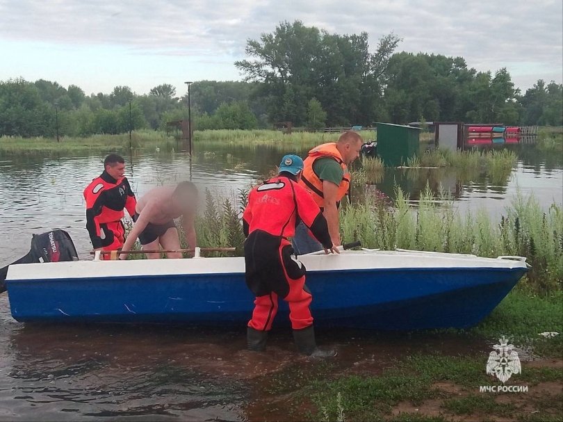 «Решил переплыть реку»: в Башкирии 22-летнего парня унесло течением «Решил переплыть реку»: в Башкирии 22-летнего парня унесло течением