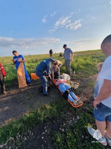 Транспортная прокуратура проводит проверку в связи с падением парапланериста на девушку в Башкирии Транспортная прокуратура проводит проверку в связи с падением парапланериста на девушку в Башкирии