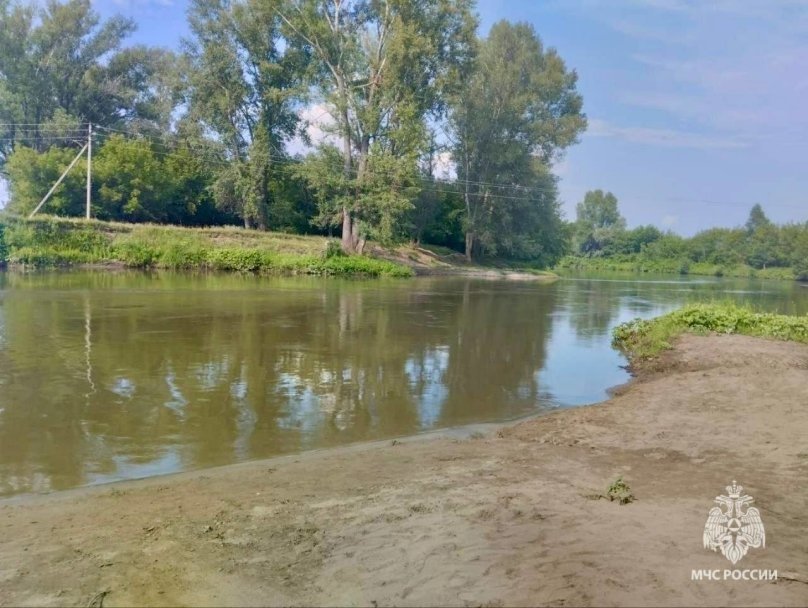 В Башкирии спасатели достали из воды тело 9-летней девочки, утонувшей два дня назад В Башкирии спасатели достали из воды тело 9-летней девочки, утонувшей два дня назад