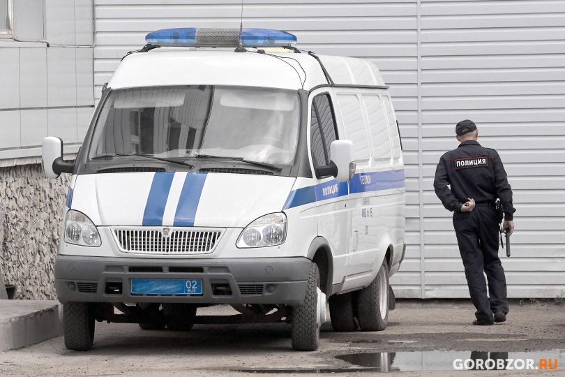 В Уфе полиция оцепила территорию первой соборной мечети В Уфе полиция оцепила территорию первой соборной мечети