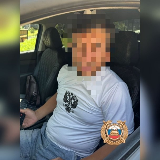 В Уфе водитель такси с иностранными правами пытался дать взятку сотруднику ГАИ В Уфе водитель такси с иностранными правами пытался дать взятку сотруднику ГАИ