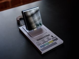билайн открыл предзаказ на новую линейку складных смартфонов Samsung Galaxy – Z Fold6 и Z Flip6