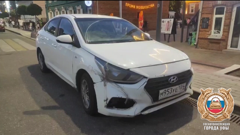 В Уфе сотрудники ГАИ задержали 20-летнего водителя, устроившего дрифт на набережной В Уфе сотрудники ГАИ задержали 20-летнего водителя, устроившего дрифт на набережной