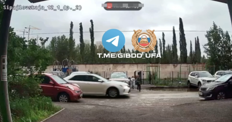 В Уфе восьмилетний ребенок попал под колеса иномарки В Уфе восьмилетний ребенок попал под колеса иномарки