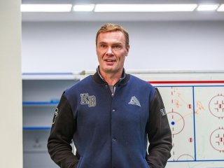 Козлов – о поражении от «Металлурга», адаптации легионеров и потенциале Великова